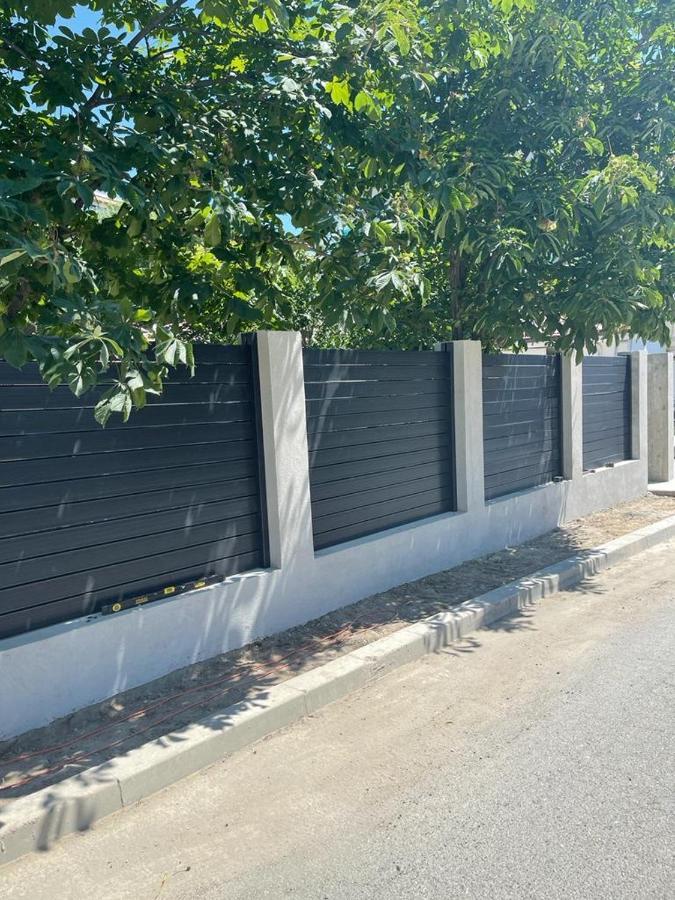 Willa Casa Eric Năvodari Zewnętrze zdjęcie